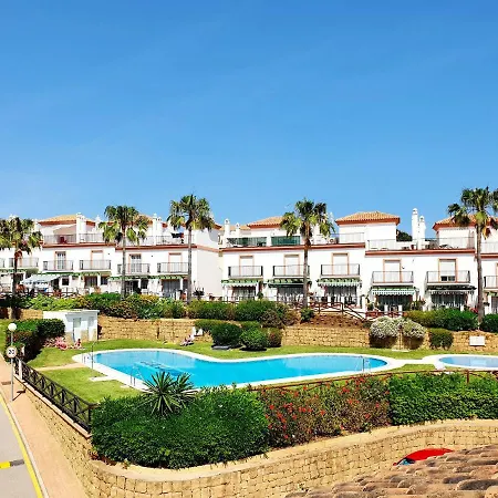 Lomas De Cabopino House Апартаменты Марбелья