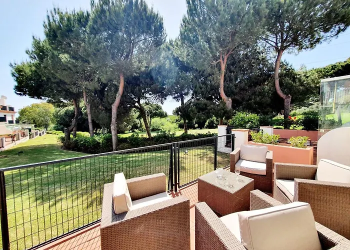 Апартаменты Lomas De Cabopino House *