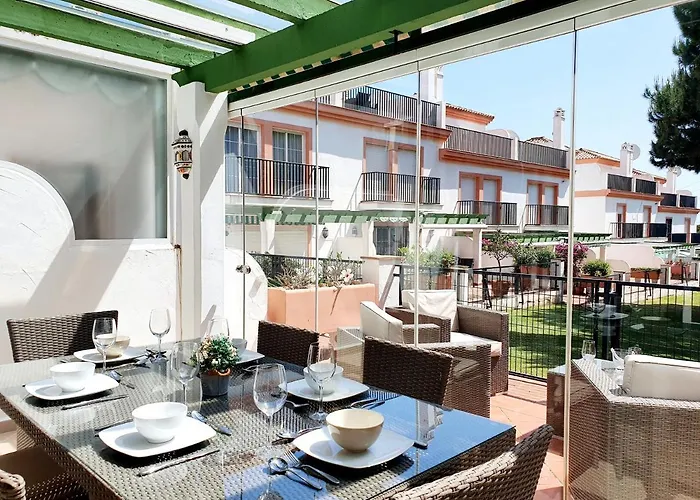 Lomas De Cabopino House Марбелья