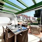 아파트 Lomas De Cabopino House