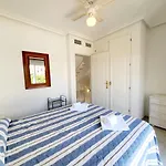 Lomas De Cabopino House 아파트 *