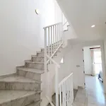 아파트 Lomas De Cabopino House 마르베야