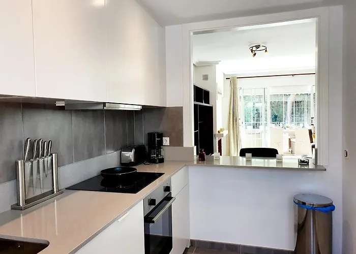 Lomas De Cabopino House * 마르베야