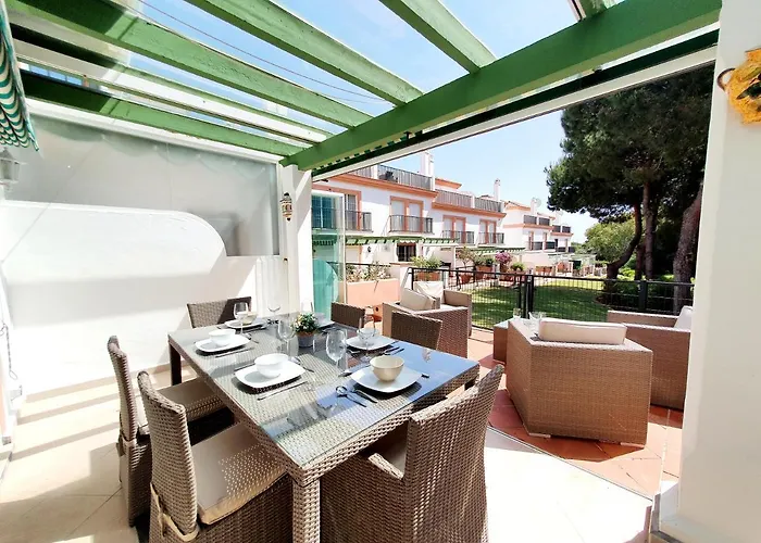 아파트 Lomas De Cabopino House 마르베야